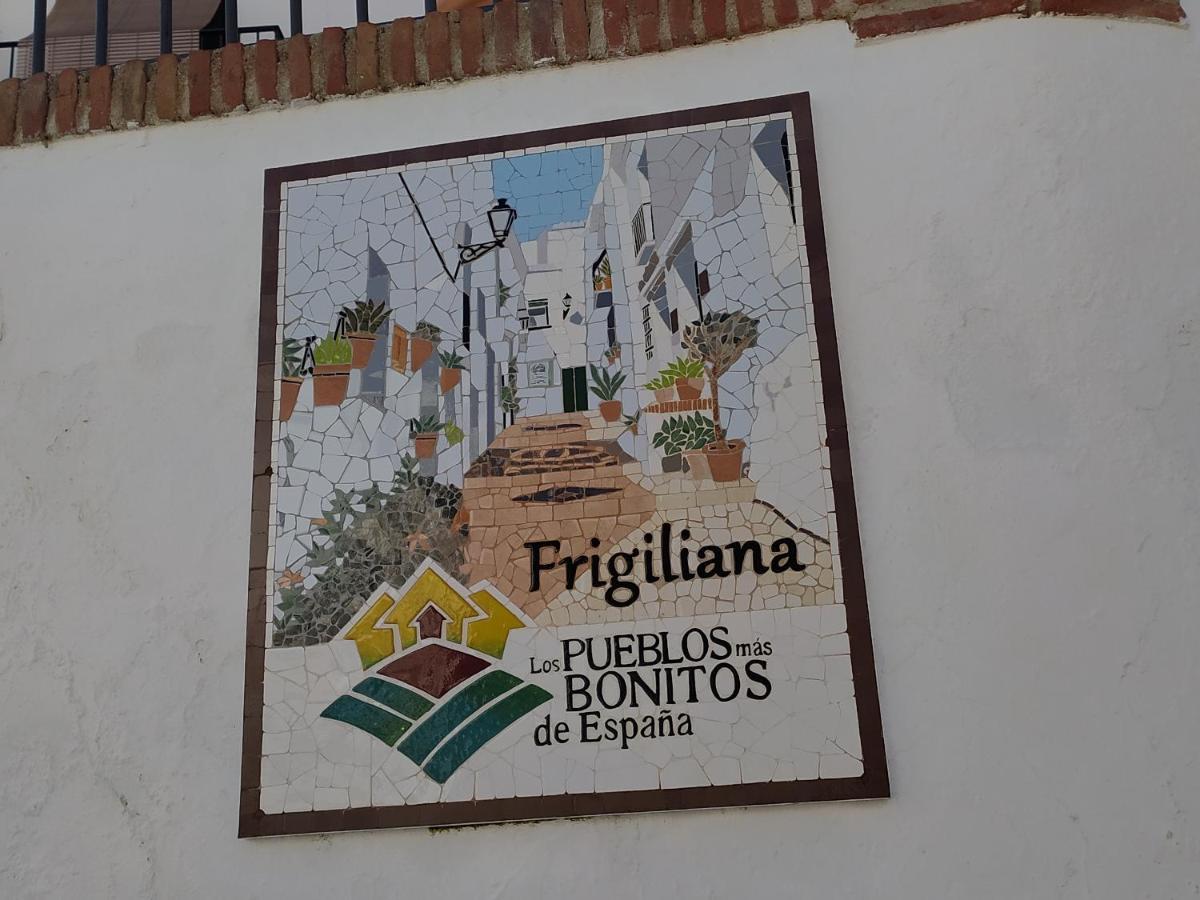 Quiet House In Village Center With Mountains Views Frigiliana Exterior photo